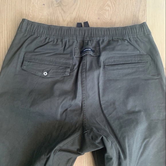 Zanerobe Sureshot Jogger Dark Army - Worn Once - Sz: 34 - Picture 5 of 6